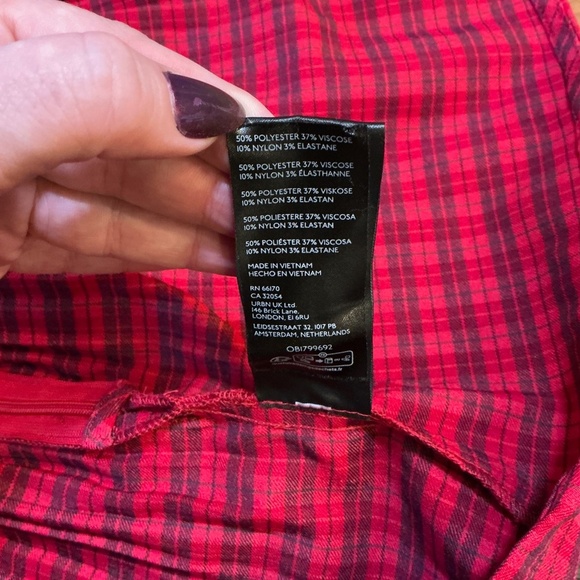 Urban Outfitters BDG Red Plaid Pleated Mini Skirt NWT Size Large - Picture 9 of 9